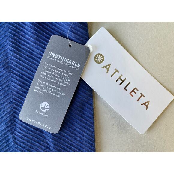 Athleta Shirt Womens Size XL Blue Flurry Base Layer NEW Casual Stretchy Tank Top - Picture 2 of 7